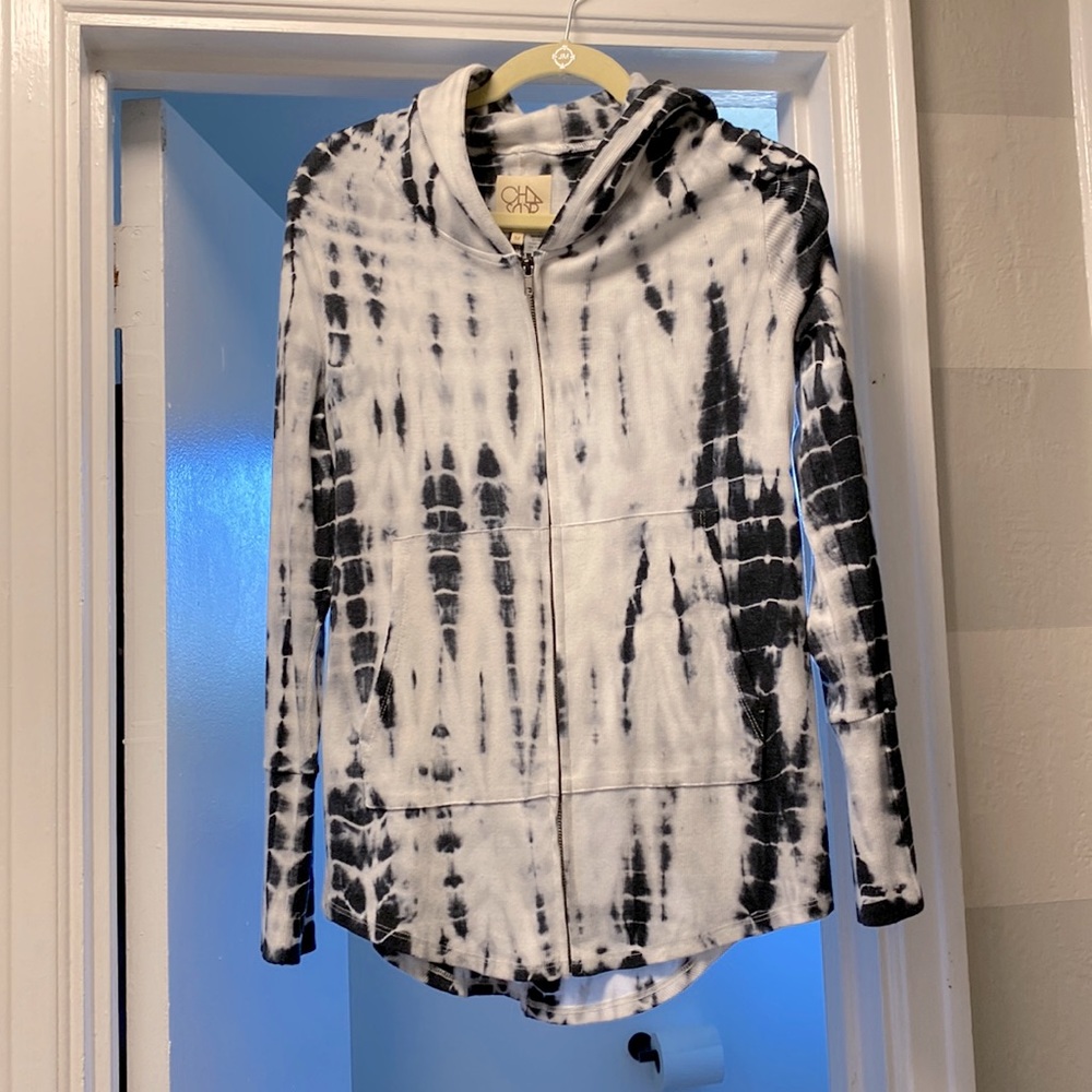 Vintage rib tie dye hoodie from Evereve. Size : medium